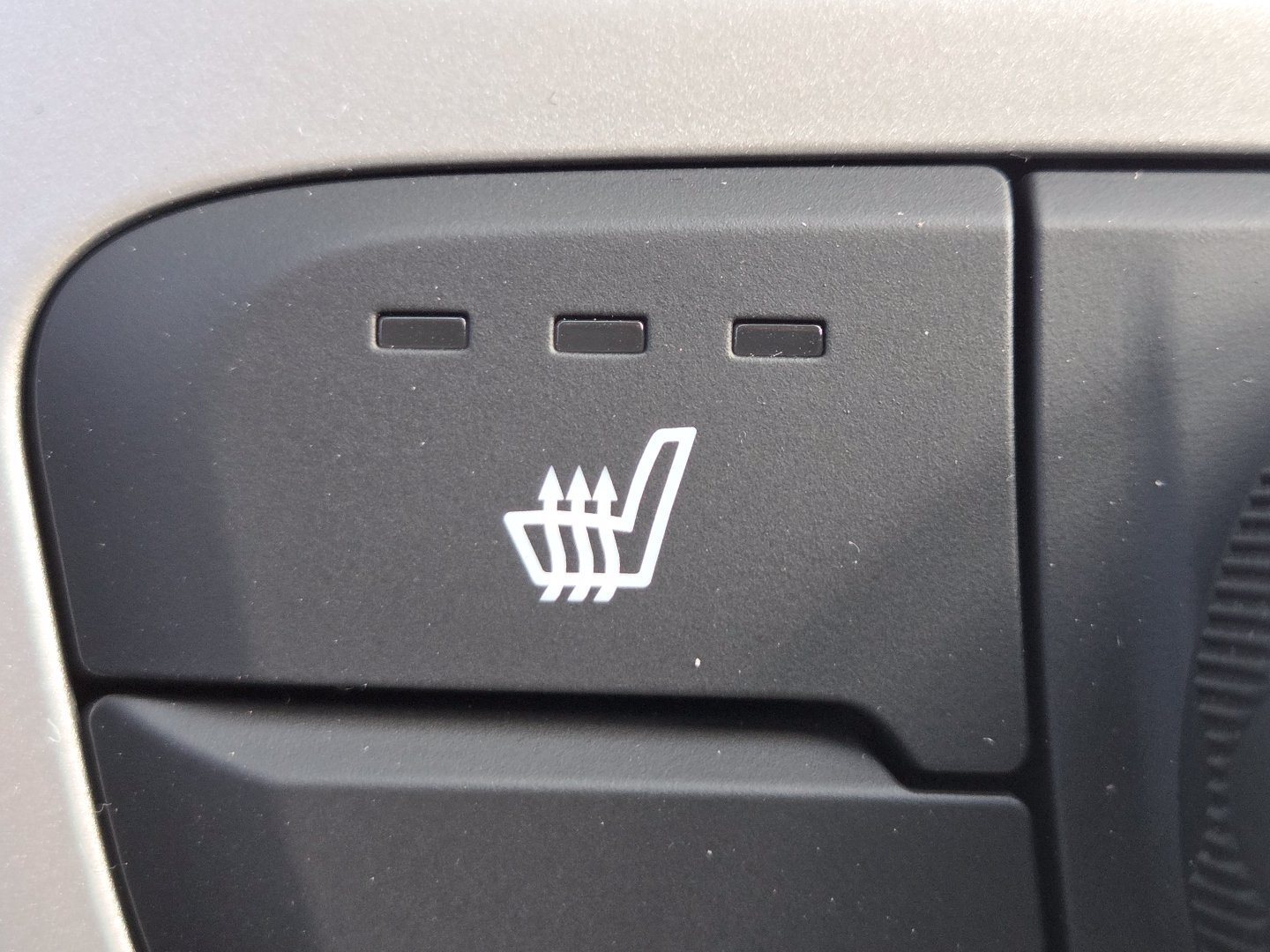 New 2026 Hyundai Venue SEL FWD image 7