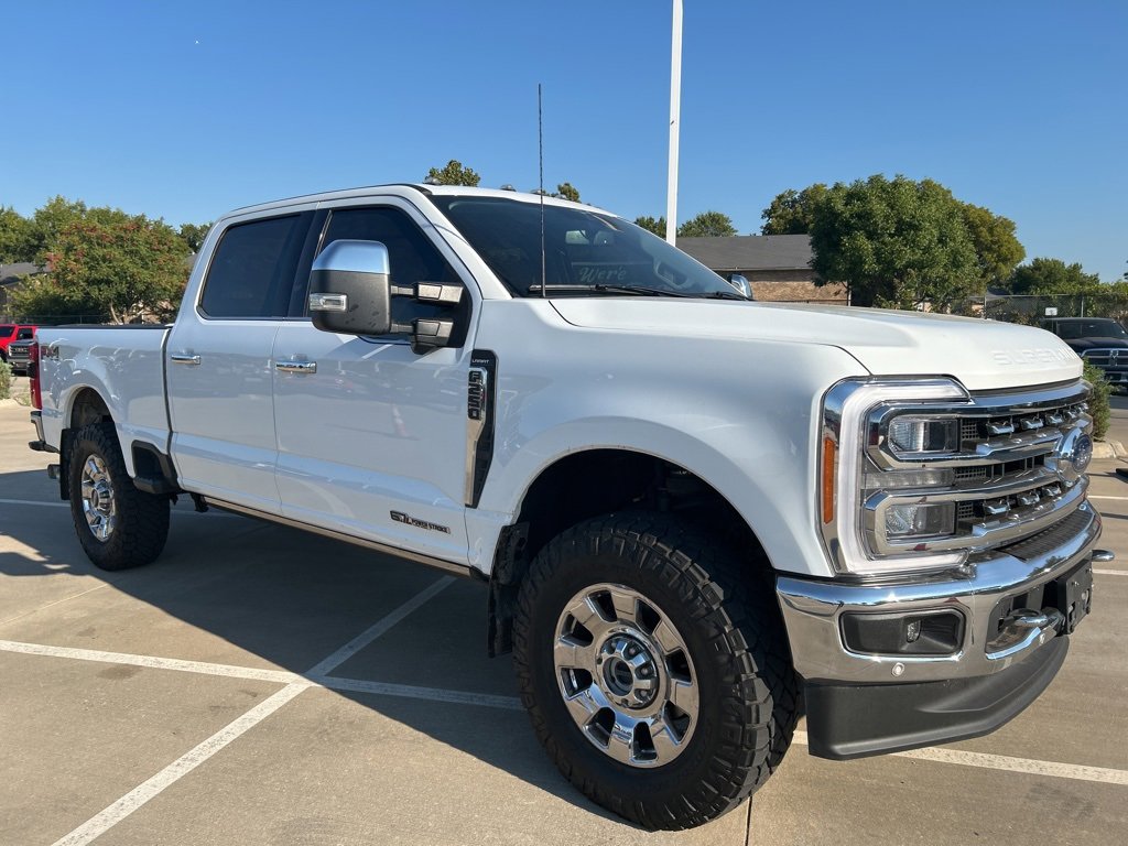 Used 2023 Ford F250 Lariat w/ Lariat Ultimate Package image 2