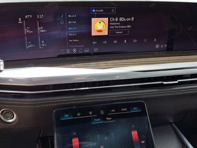 Used 2025 Cadillac Escalade Premium Luxury w/ Touring Package image 18