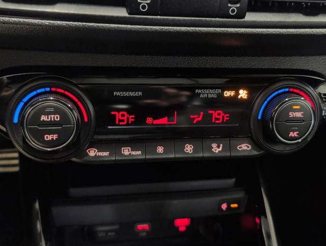 Used 2024 Kia Forte GT-Line w/ GT-Line Premium Package image 18