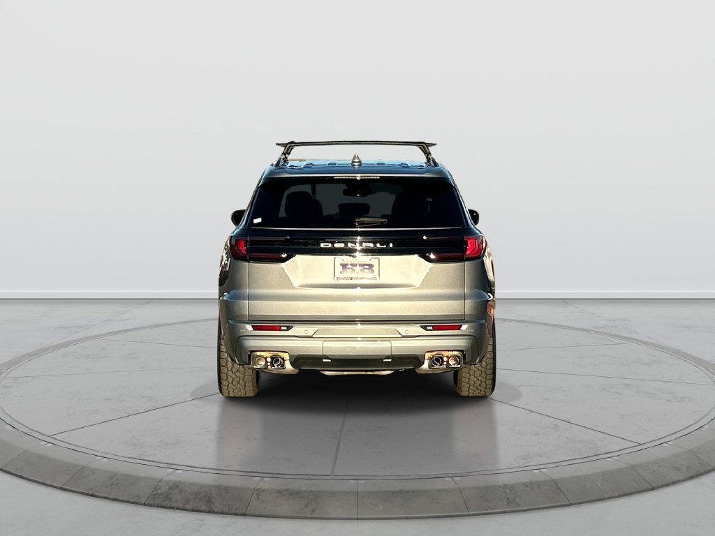 Used 2025 GMC Acadia Denali FWD image 7