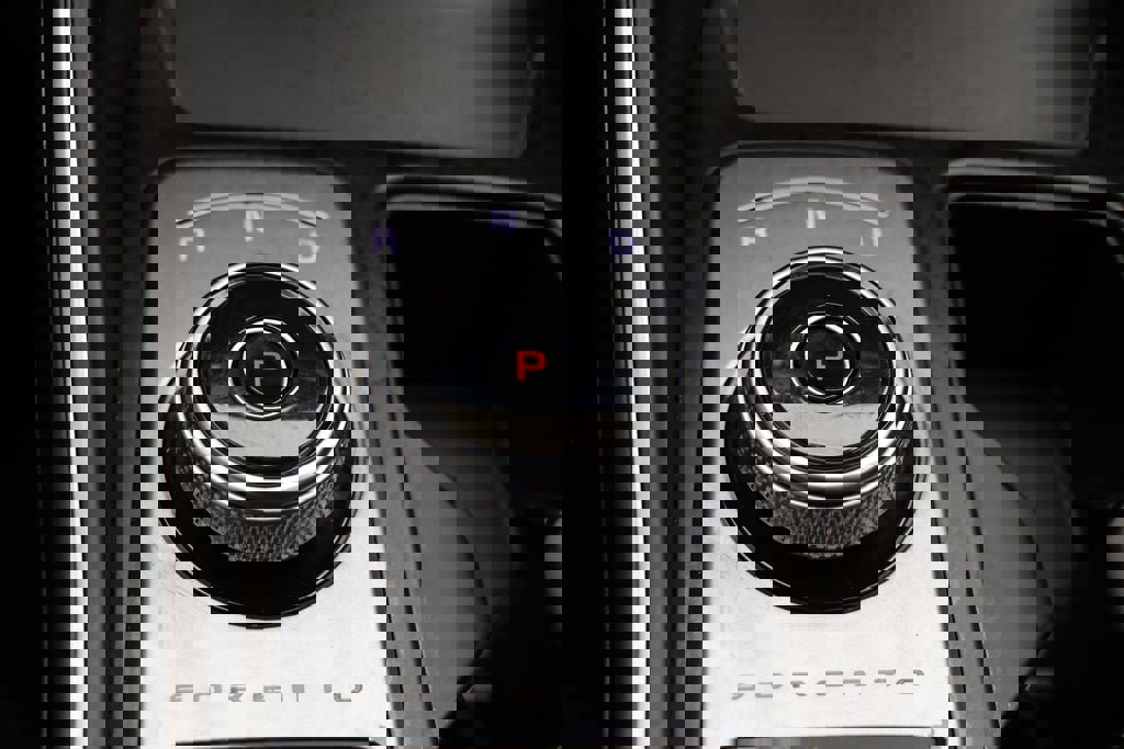 Used 2023 Kia Sorento EX image 24