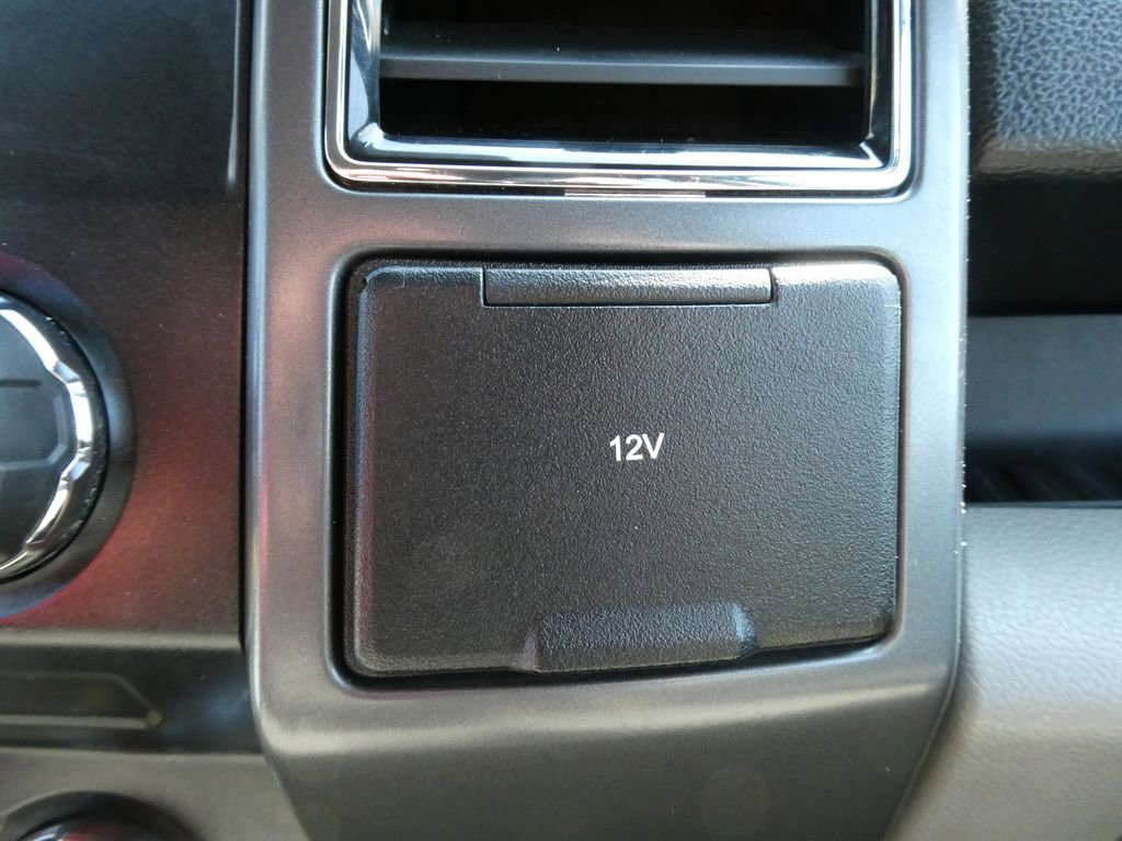 Used 2018 Ford F150 XLT w/ Trailer Tow Package image 27