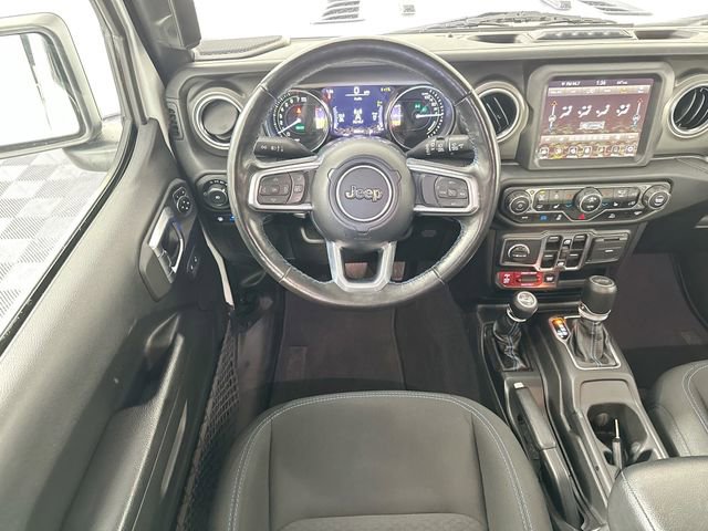 Used 2023 Jeep Wrangler Unlimited Rubicon 4xe w/ Cold Weather Group AWD/4WD image 21