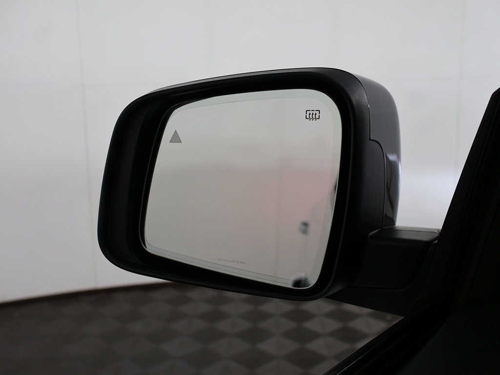 Used 2023 Dodge Durango GT AWD/4WD image 42