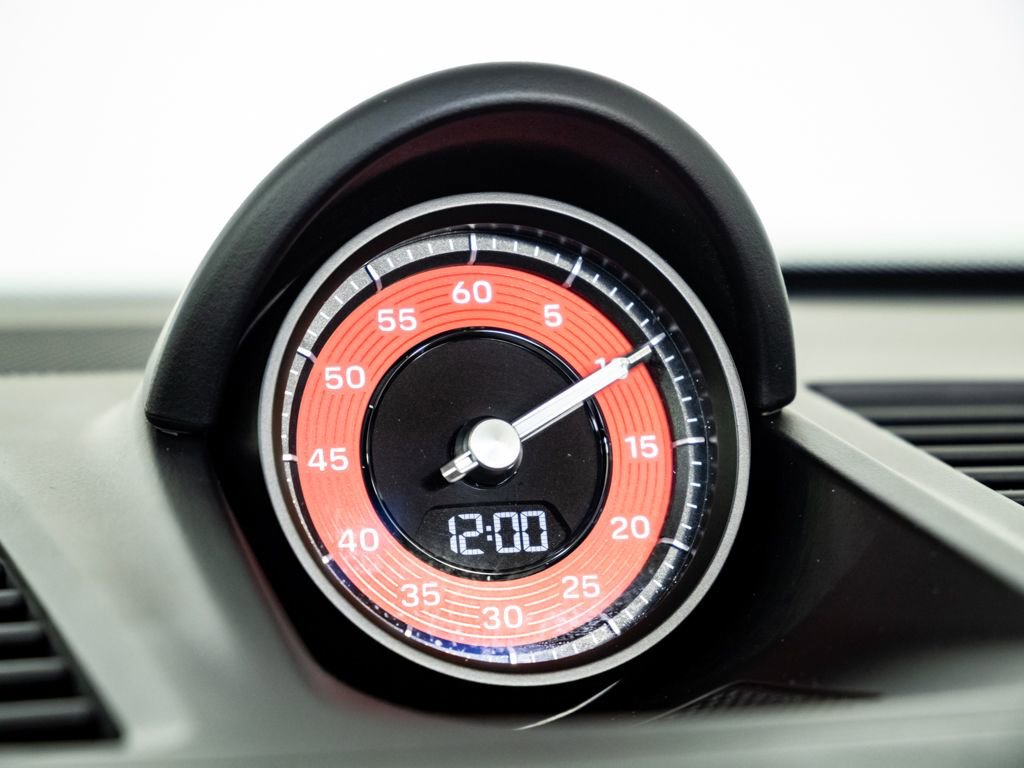 Certified 2025 Porsche 911 Targa 4 GTS image 17