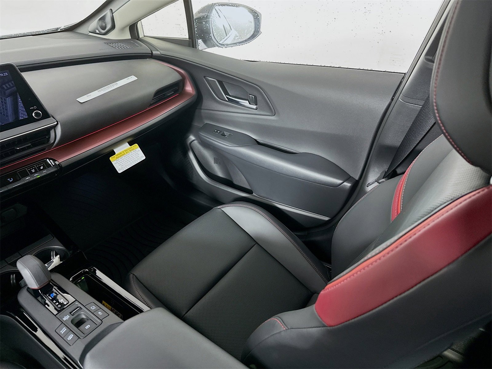 New 2026 Toyota Prius Plug-In Hybrid image 24