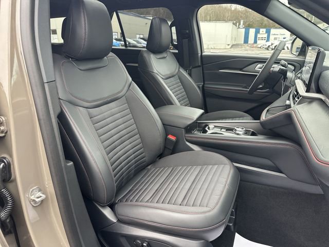 New 2026 Ford Explorer ST-Line w/ ST-Line Street Pack image 28