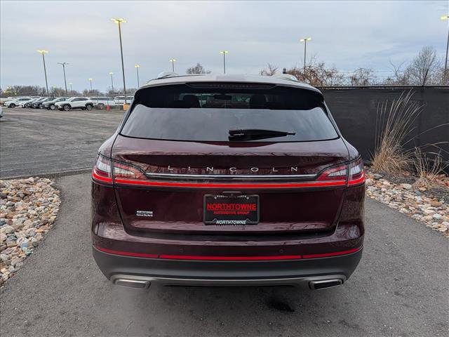 Certified 2022 Lincoln Nautilus Reserve image 4