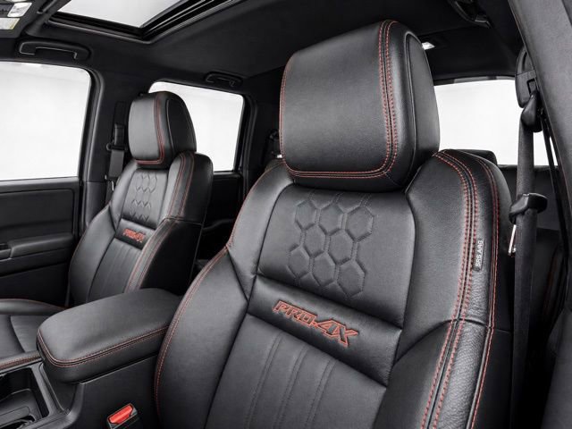 Used 2024 Nissan Frontier PRO-4X w/ Pro Premium Package AWD/4WD image 12