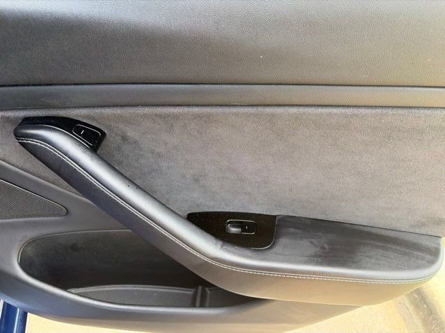Used 2018 Tesla Model 3 Long Range RWD image 30