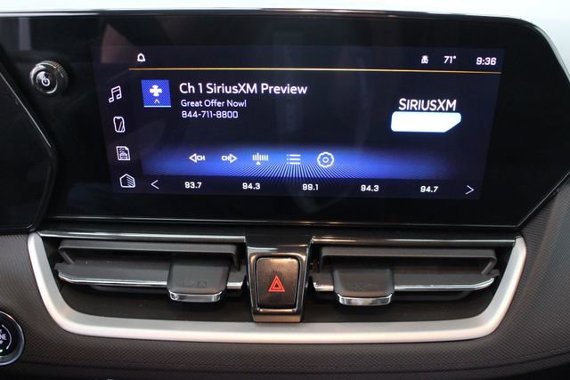 Used 2025 Chevrolet TrailBlazer LT w/ Driver Confidence Package image 18