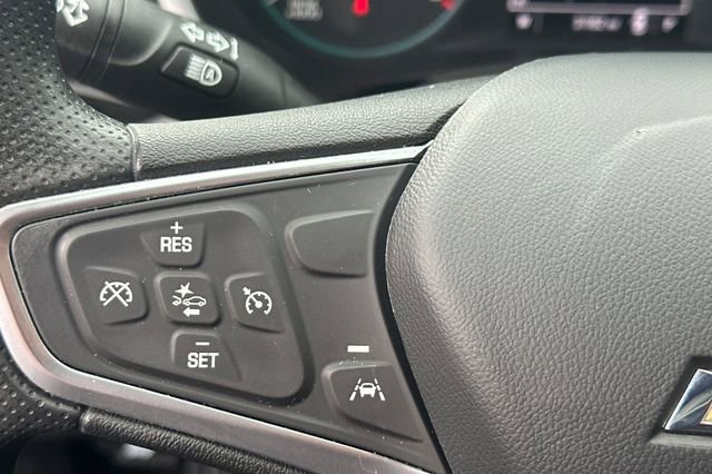 Used 2022 Chevrolet Malibu LS w/ Driver Confidence Package II image 25