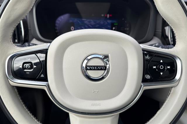 Certified 2023 Volvo XC60 T8 Ultimate image 26