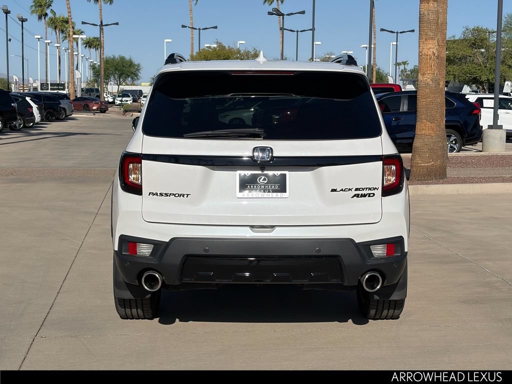 Used 2025 Honda Passport Black Edition image 9