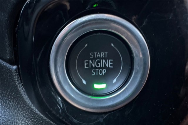 Used 2025 GMC Sierra 1500 Elevation image 35