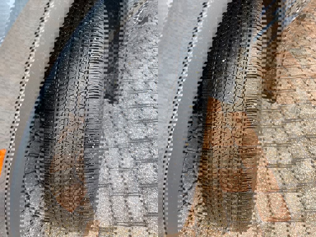 Used 2024 Volkswagen Tiguan SEL R-Line image 10