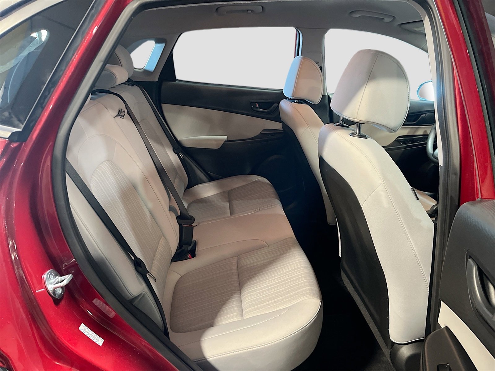 Used 2023 Hyundai Kona SEL image 25