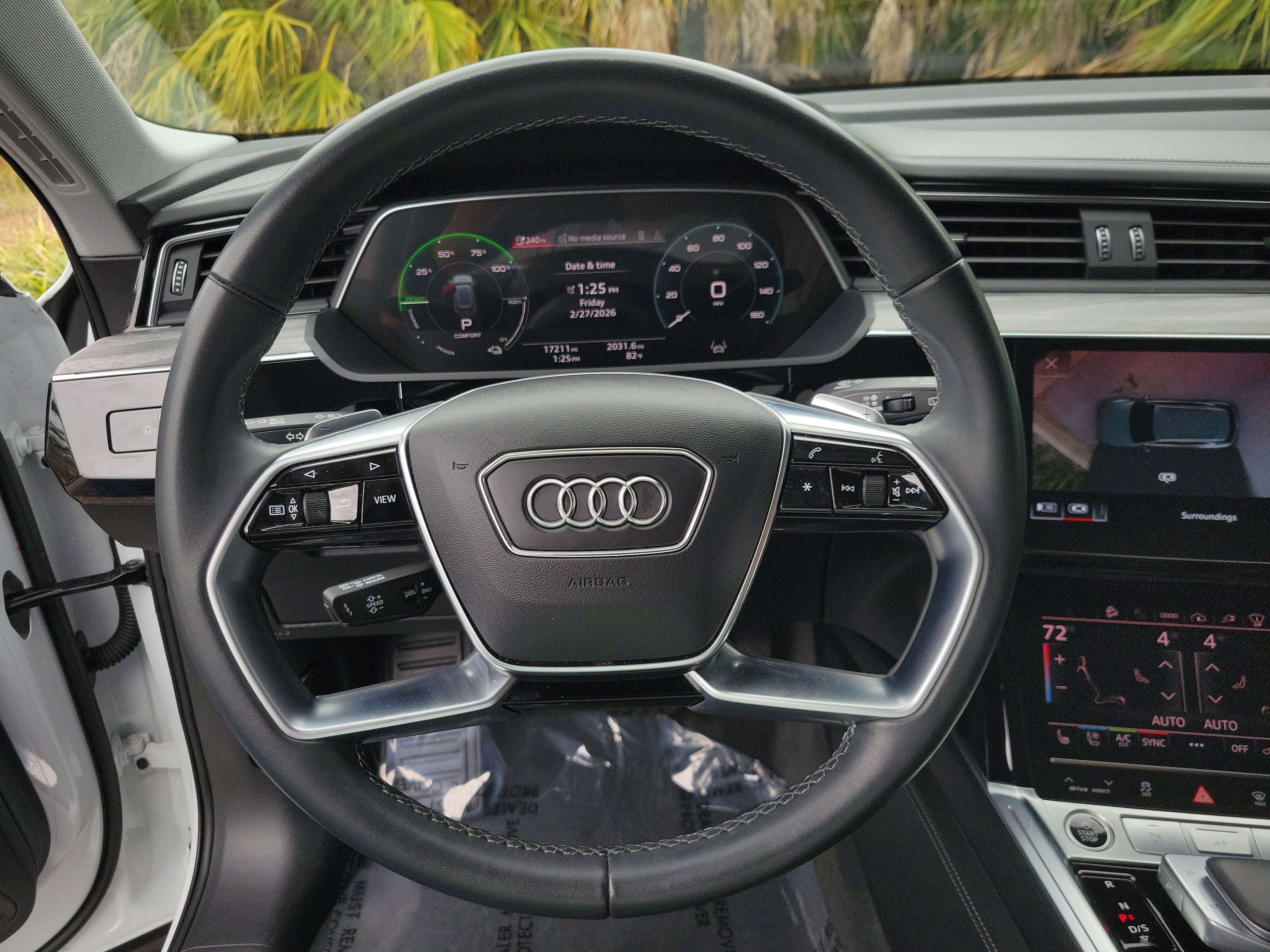 Used 2024 Audi Q8 e-tron Prestige w/ Prestige Package image 32