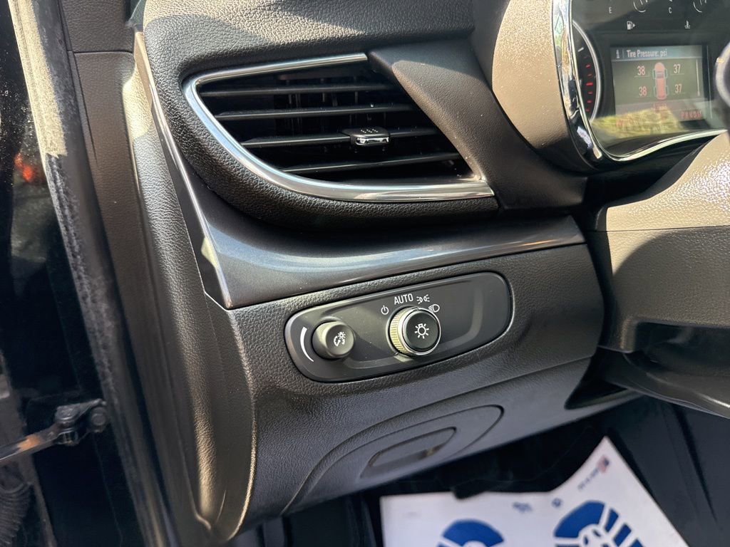 Used 2019 Buick Encore Preferred image 16