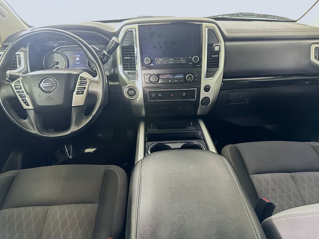 Used 2021 Nissan Titan SV w/ SV Convenience Package image 17