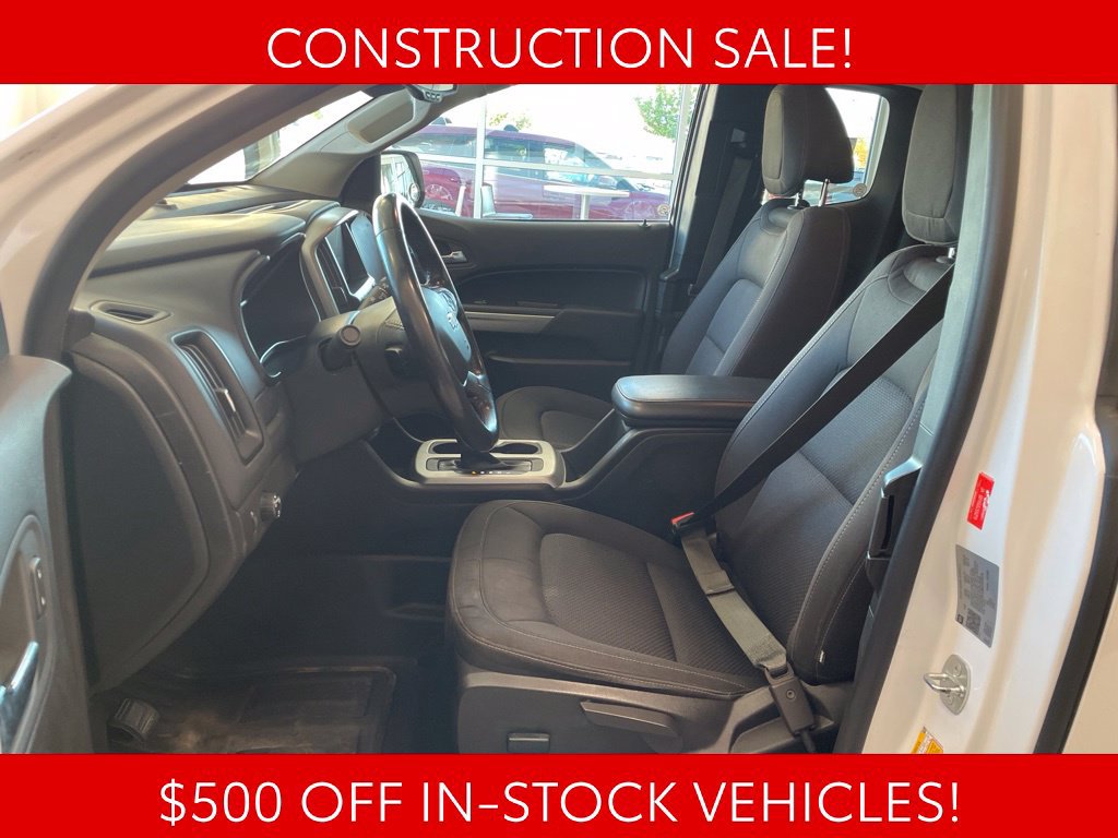 Used 2022 Chevrolet Colorado LT w/ Fleet Safety Package RWD image 6