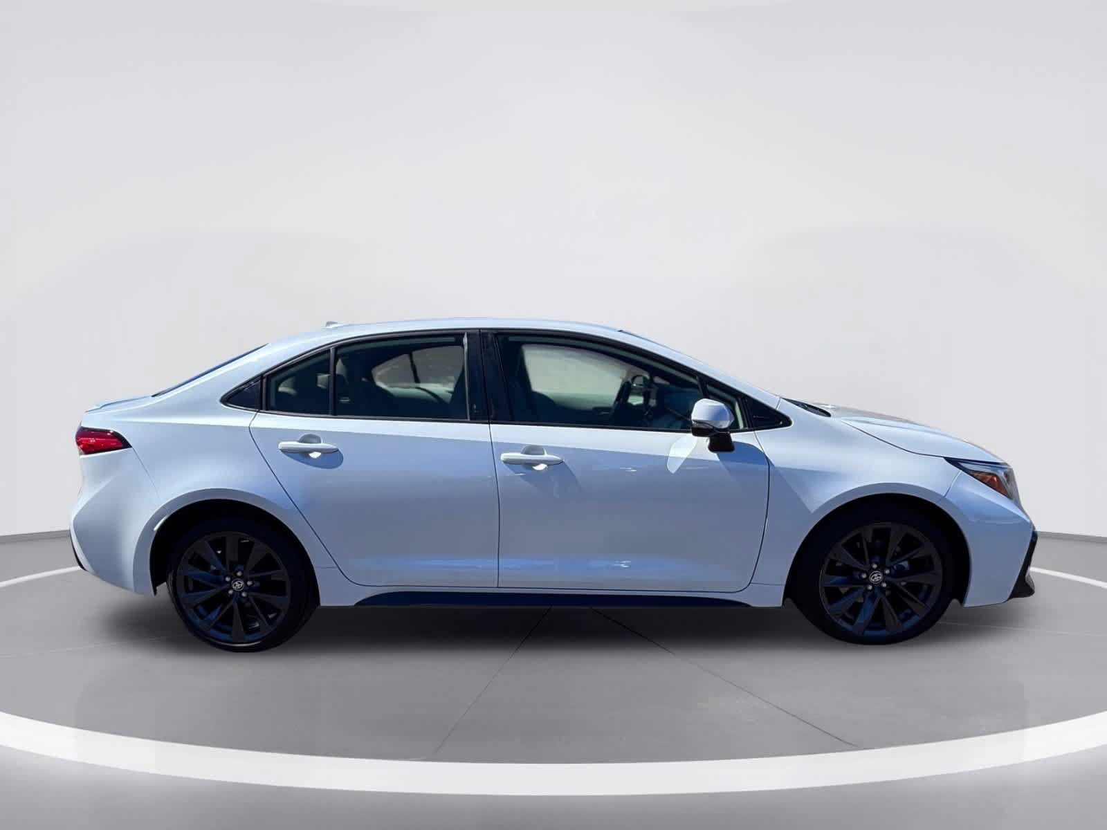 Used 2024 Toyota Corolla SE FWD image 10