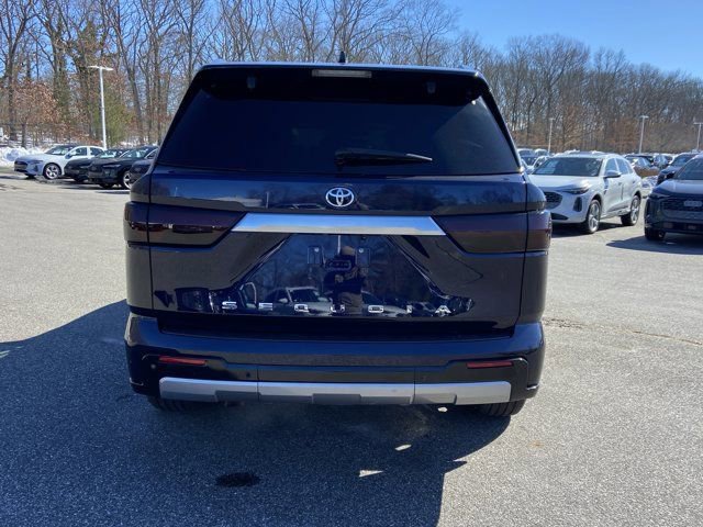 Used 2023 Toyota Sequoia Capstone AWD/4WD image 6