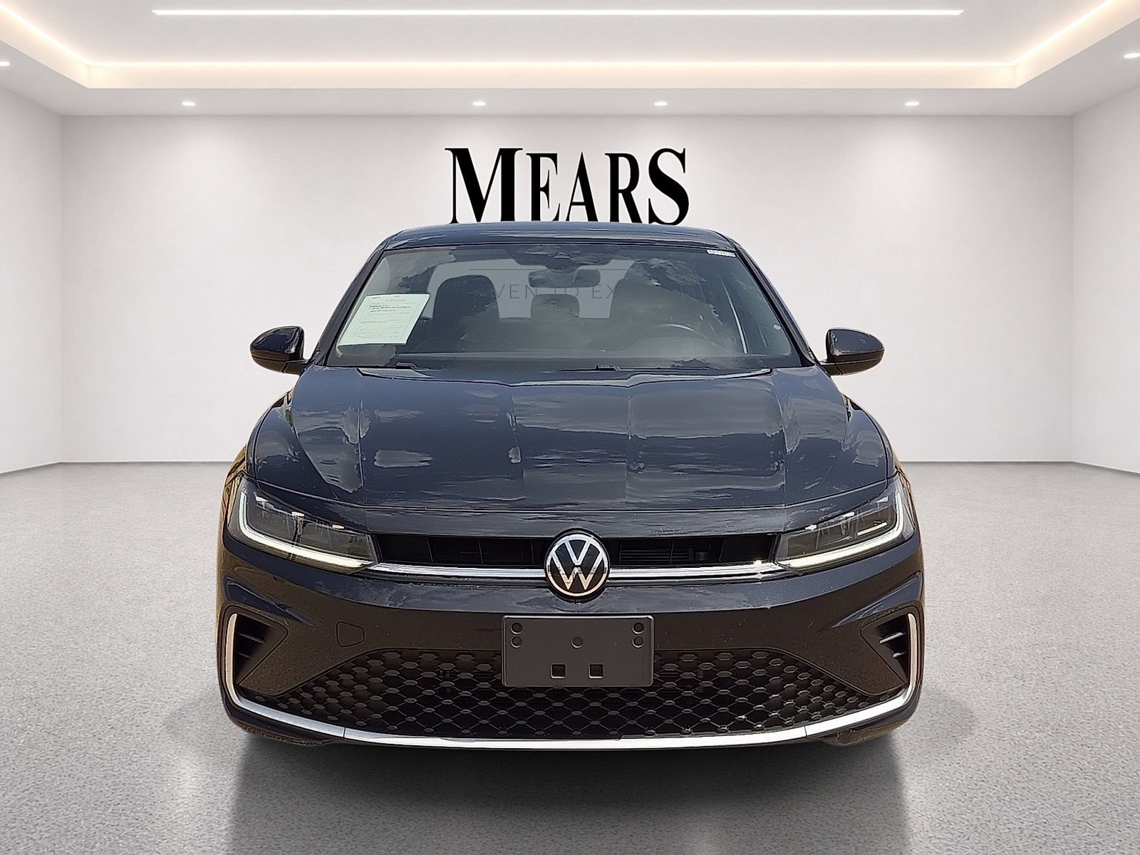 Used 2025 Volkswagen Jetta SE FWD image 8