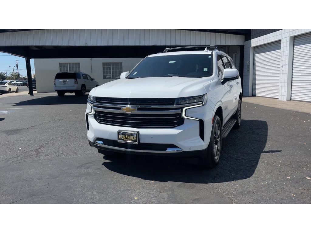 Certified 2022 Chevrolet Tahoe LT w/ Luxury Package AWD/4WD image 6