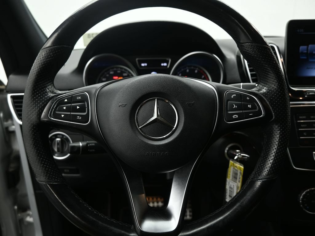 Used 2019 Mercedes-Benz GLE 400 4MATIC image 12