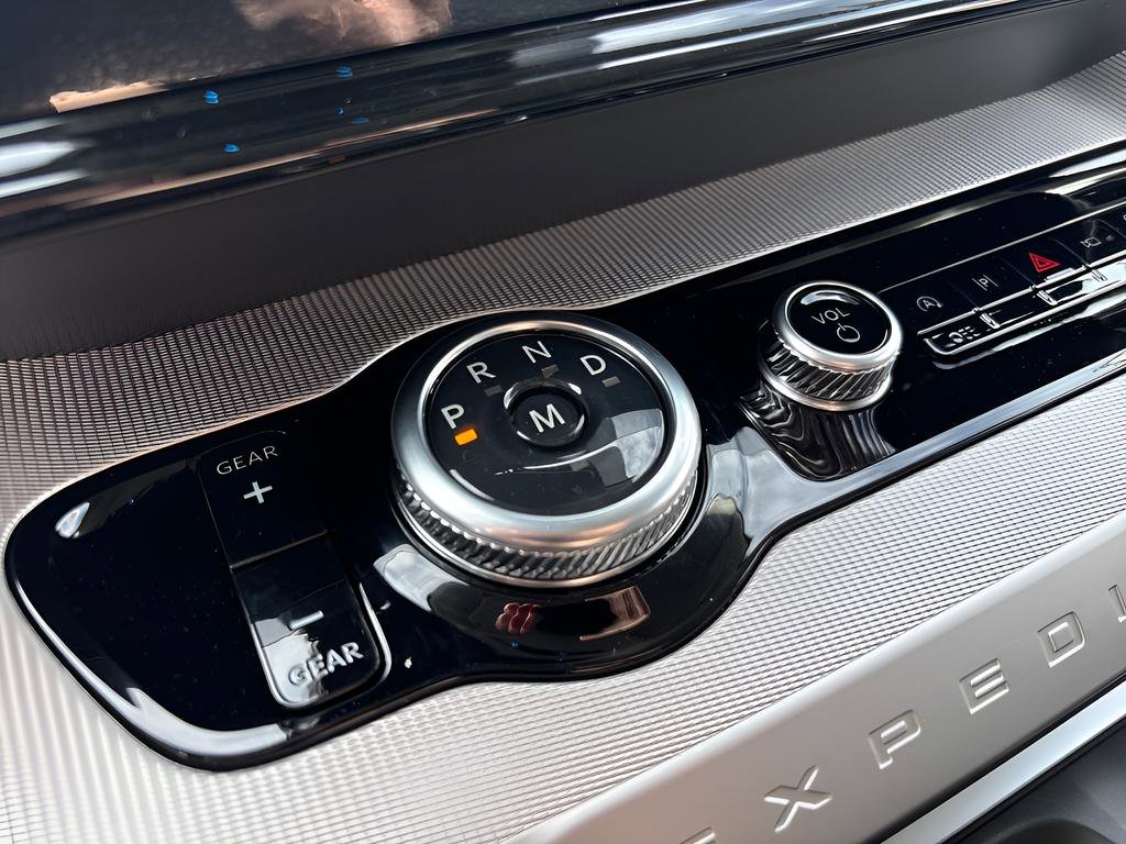 New 2026 Ford Expedition Max Active image 21