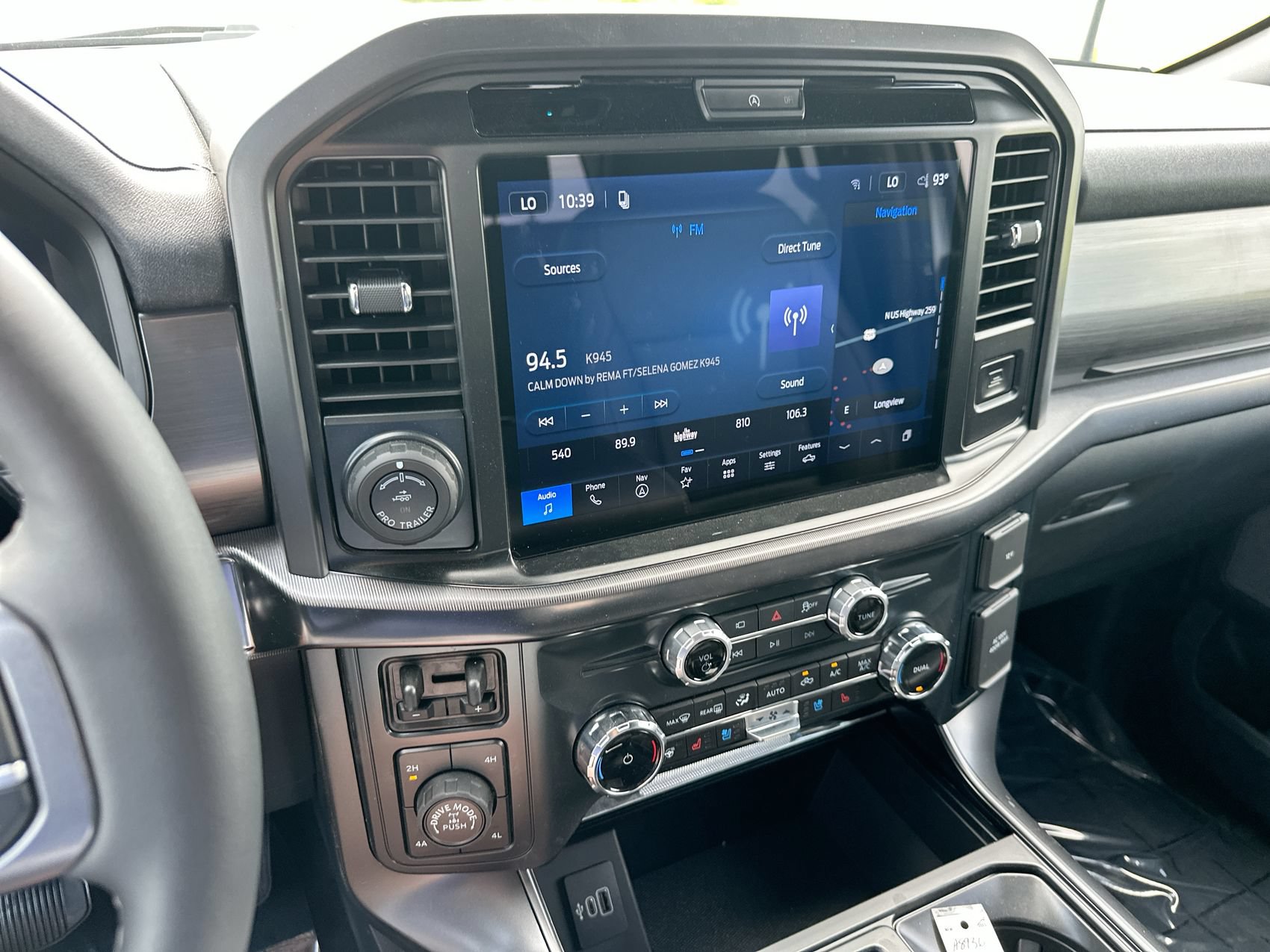 Used 2026 Ford F150 Lariat AWD/4WD image 16