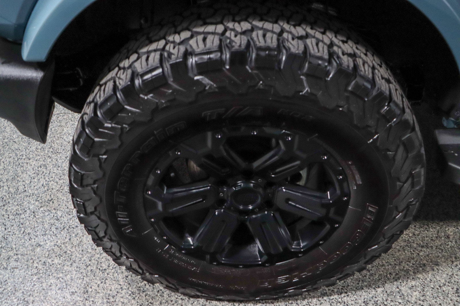 Used 2022 Ford Bronco Outer Banks image 11