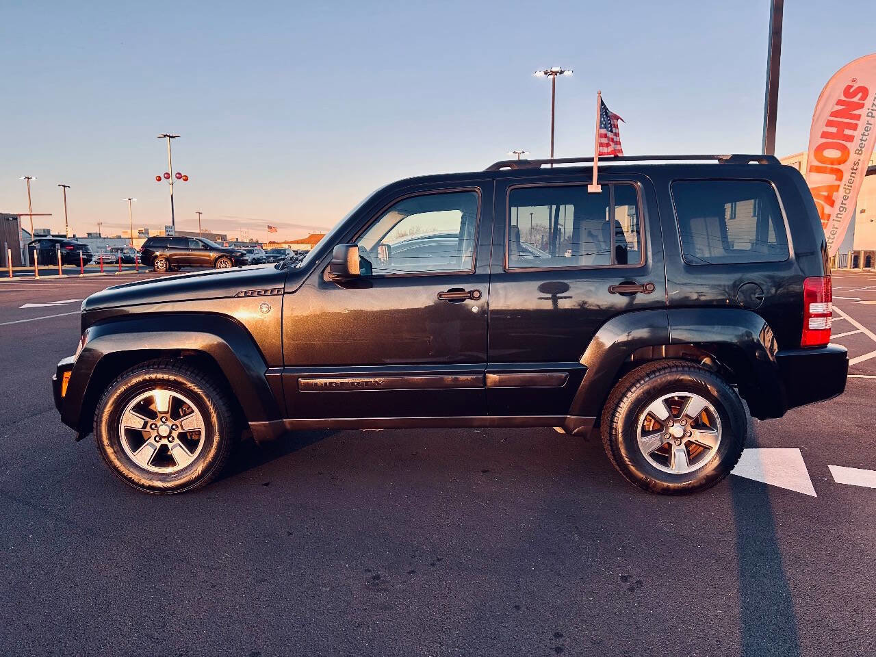 Used 2008 Jeep Liberty Sport w/ Popular Equipment Group image 2