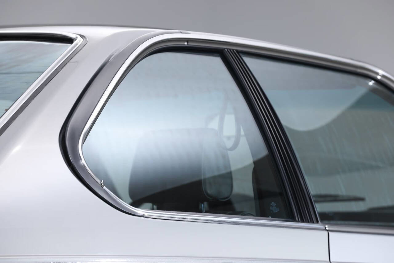 Used 1987 BMW M6 Coupe image 30