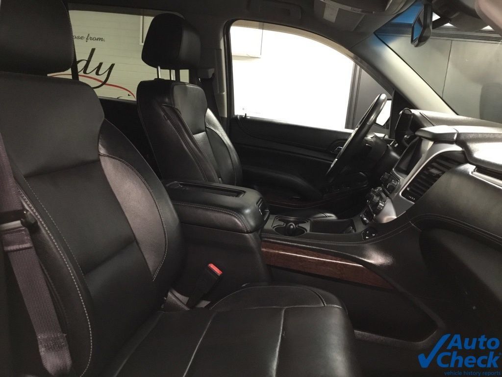 Used 2017 GMC Yukon SLT AWD/4WD image 43