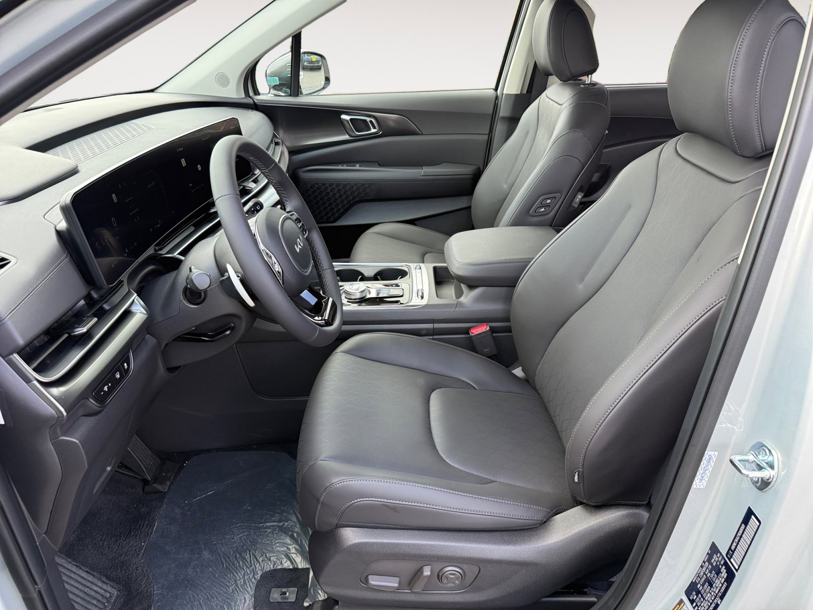 New 2026 Kia Carnival SX FWD image 10