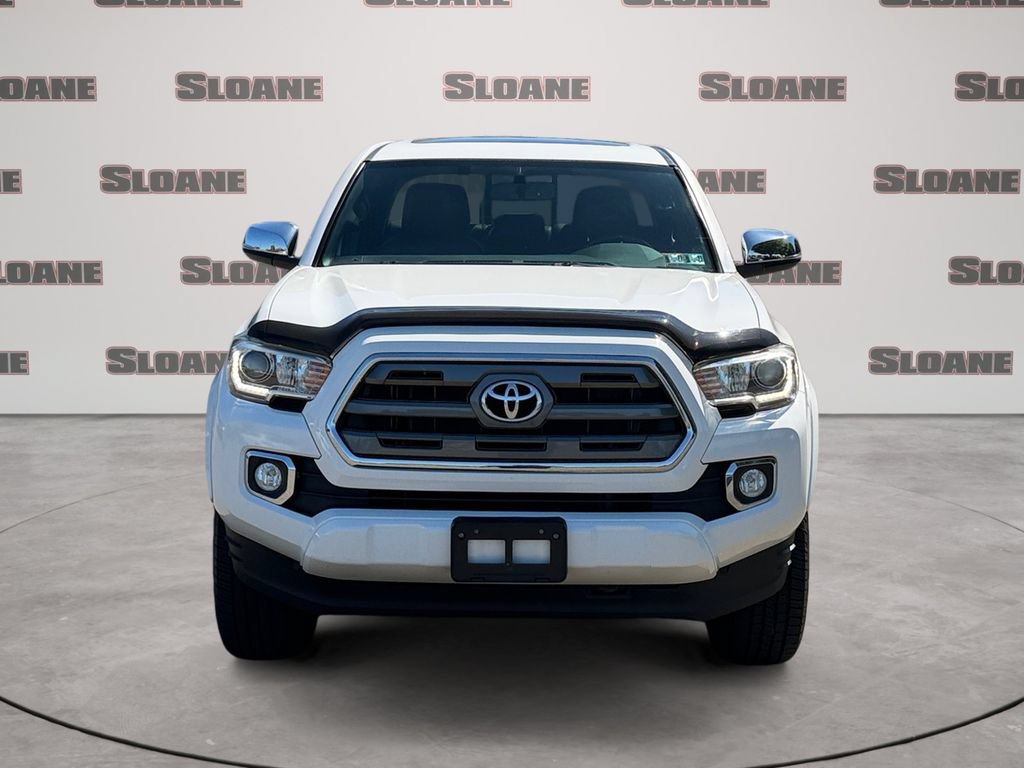 Used 2016 Toyota Tacoma Limited w/ Towing Package AWD/4WD image 8