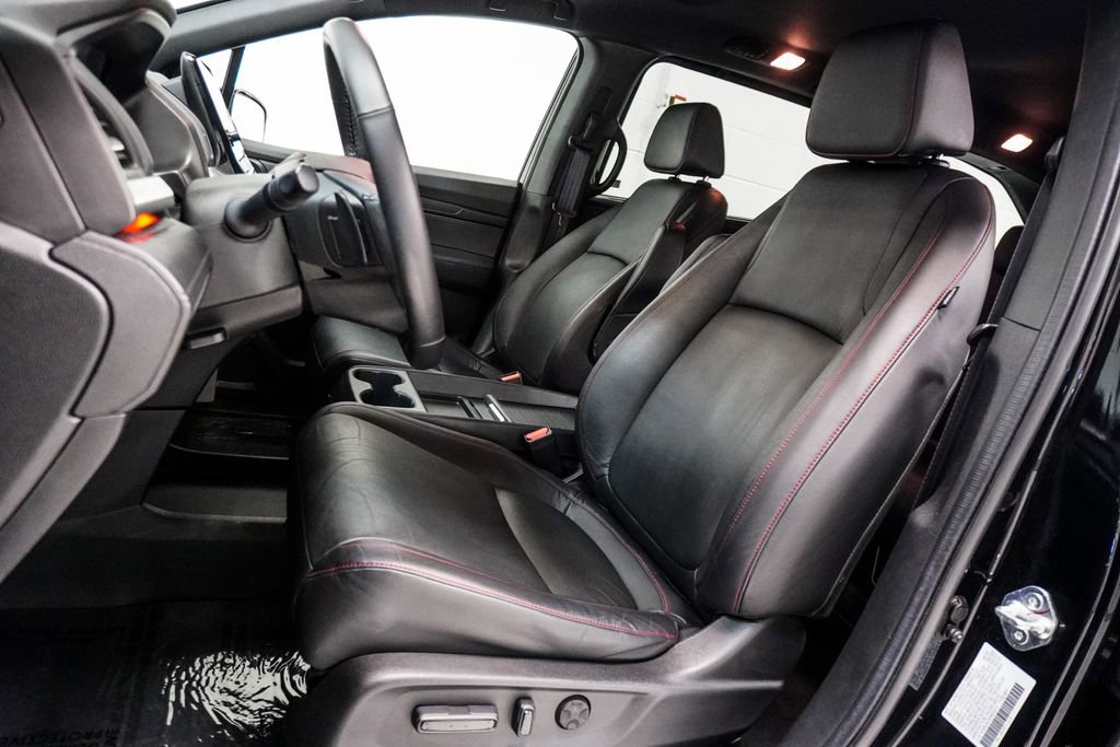 Used 2023 Honda Odyssey Sport image 6