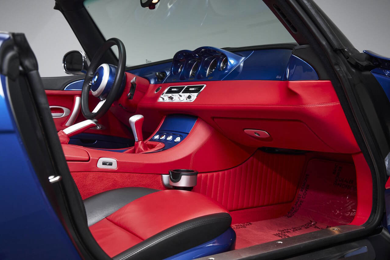 Used 2002 BMW Z8 image 82