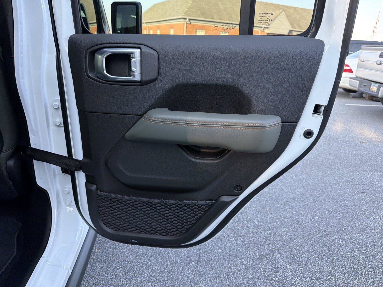 New 2026 Jeep Gladiator Mojave AWD/4WD image 15