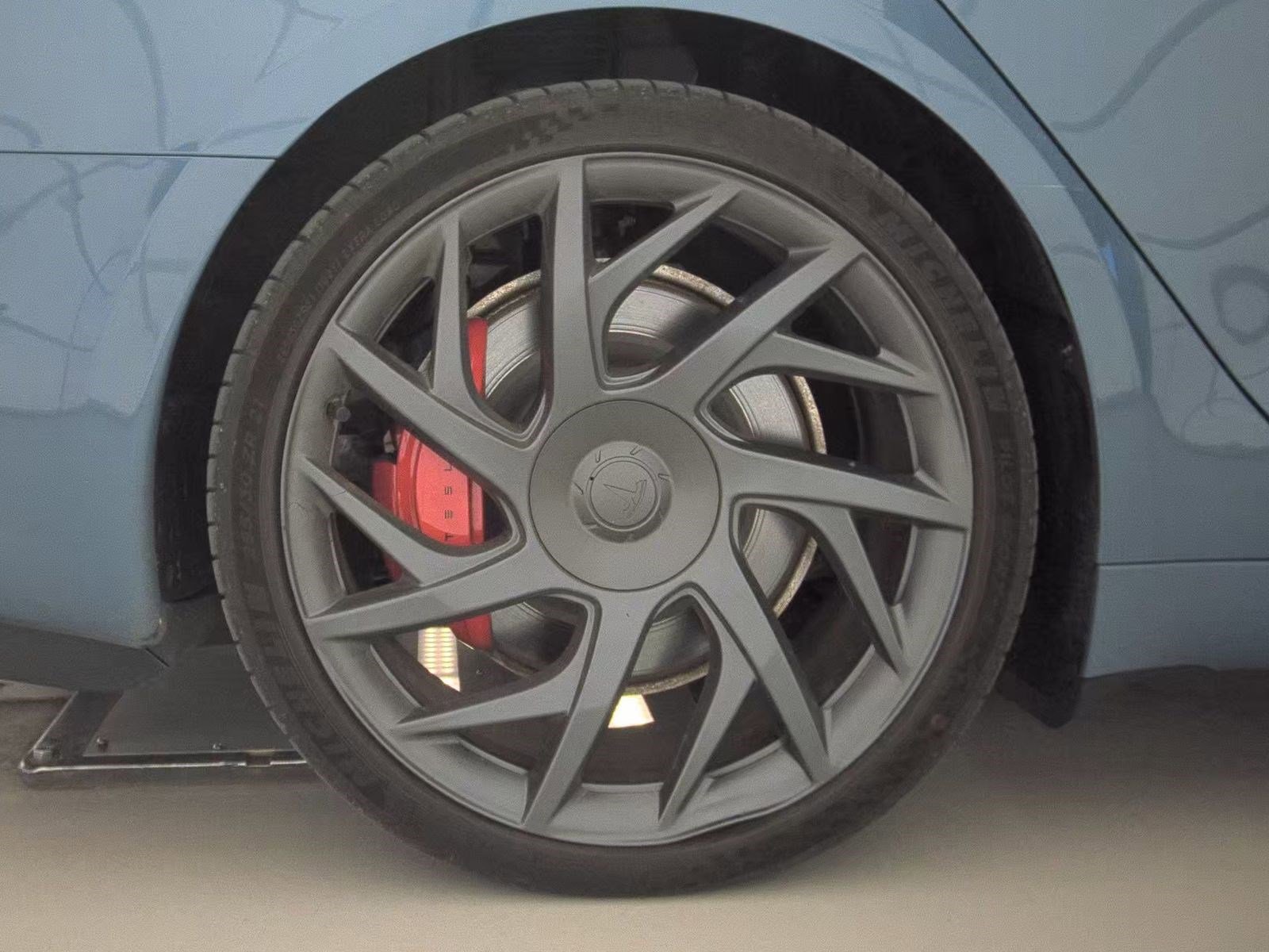 Used 2026 Tesla Model S Plaid image 13