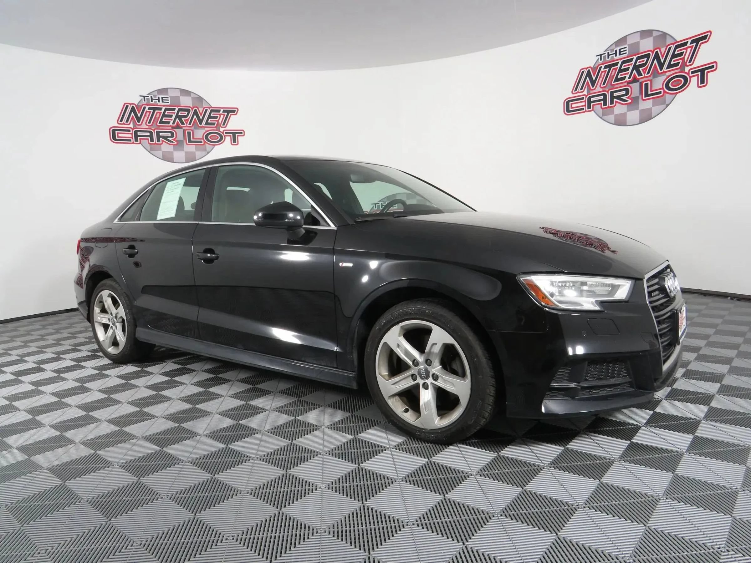 Used 2018 Audi A3 2.0T Premium Plus w/ Premium Plus Package AWD/4WD image 9