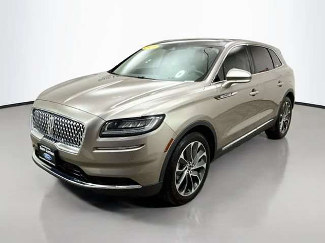 Used 2021 Lincoln Nautilus Reserve FWD image 3