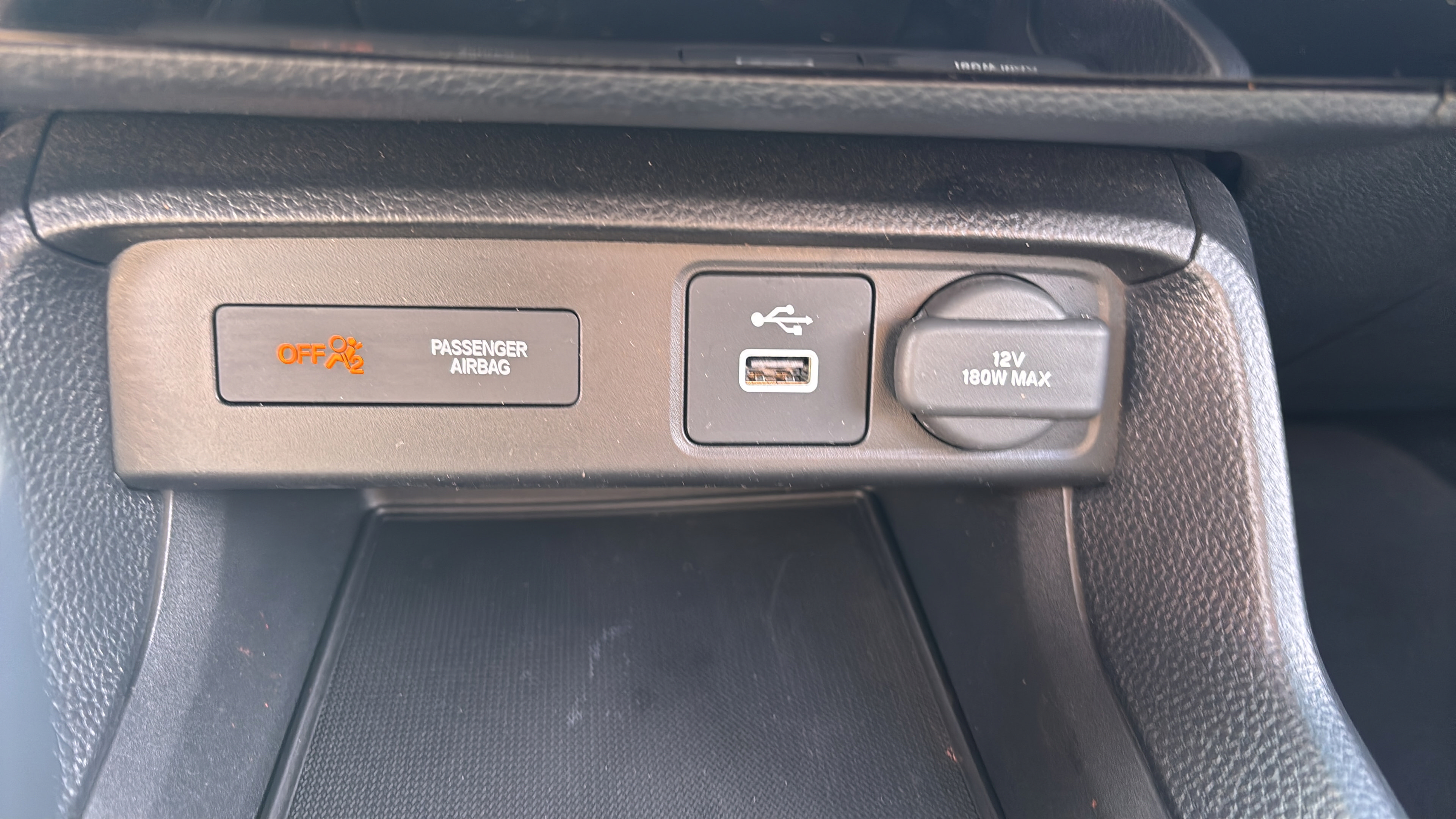Certified 2024 Honda Civic Sport image 25