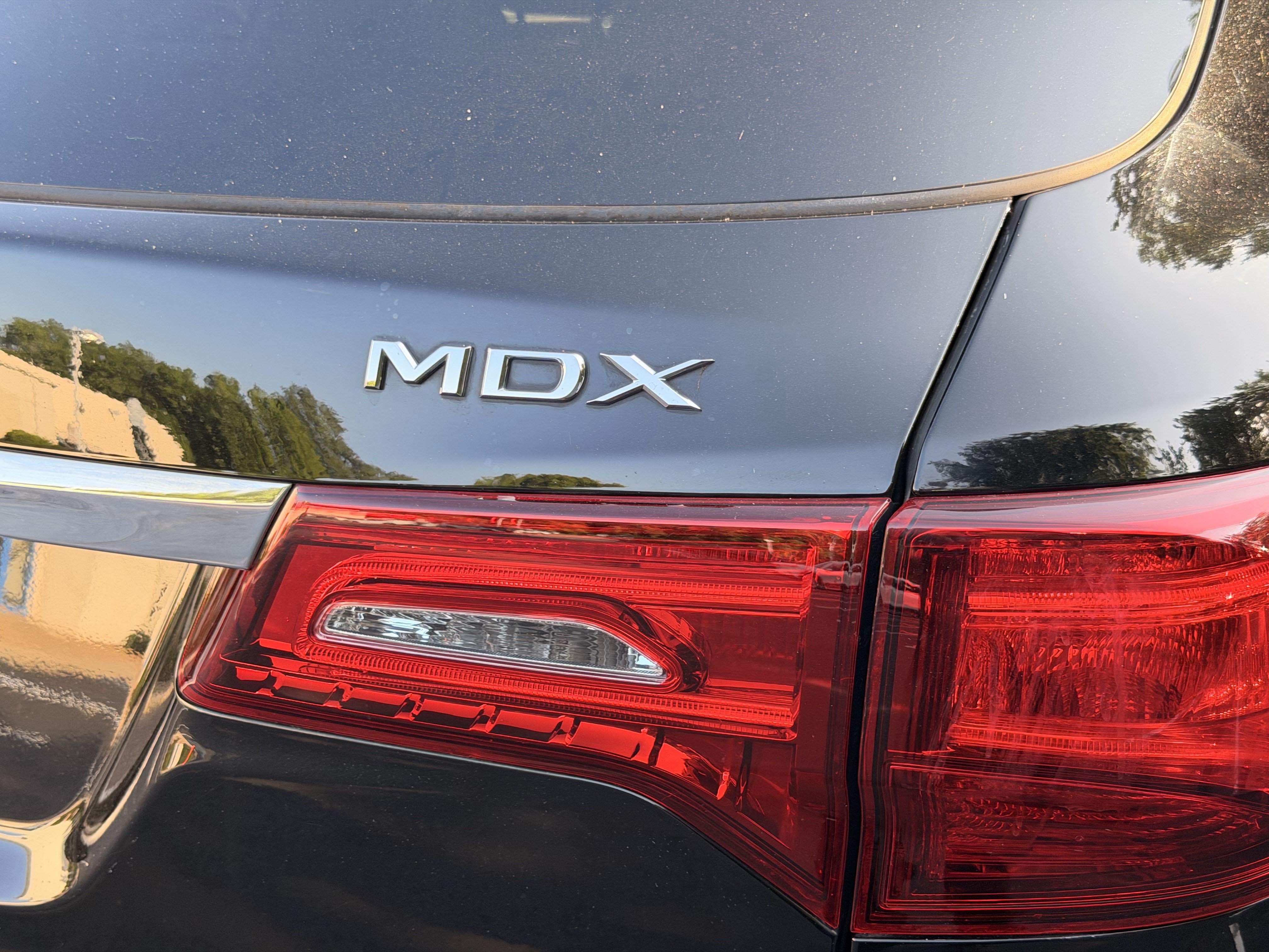 Used 2020 Acura MDX SH-AWD image 12