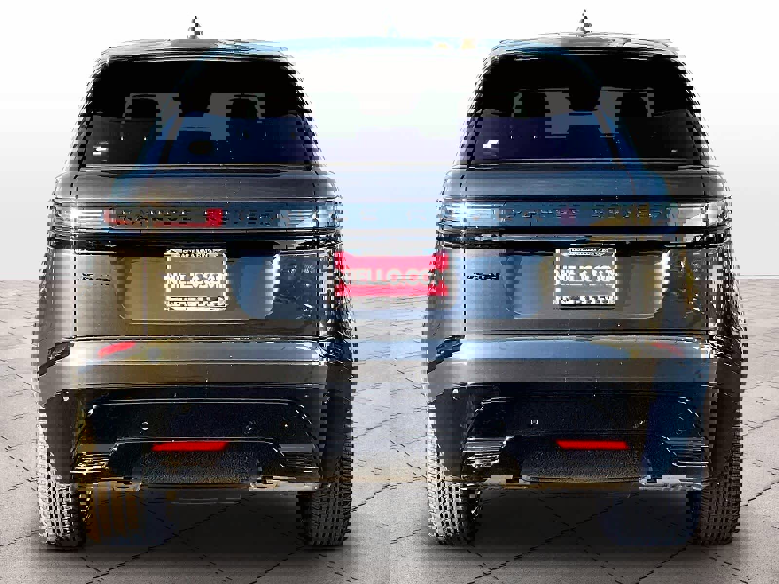 New 2025 Land Rover Range Rover Velar Dynamic SE AWD/4WD image 6