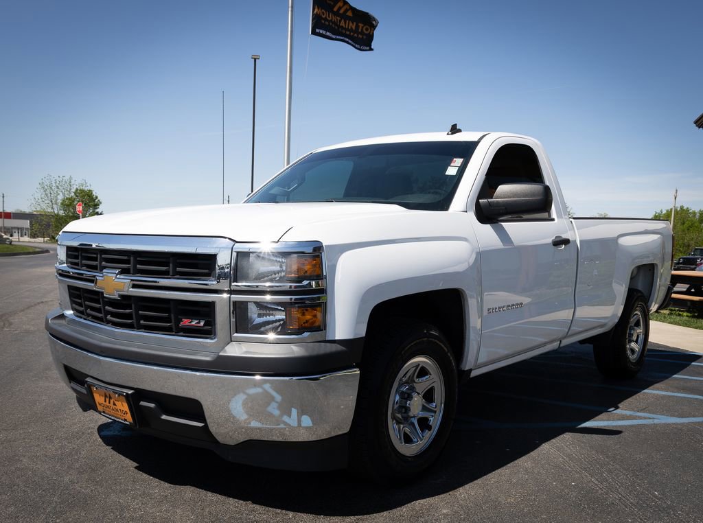 Used 2014 Chevrolet Silverado 1500 W/T RWD image 4