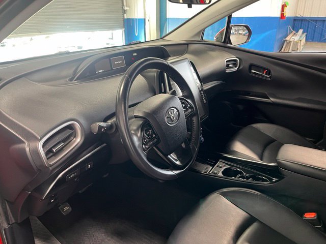 Used 2021 Toyota Prius Prime XLE FWD image 24